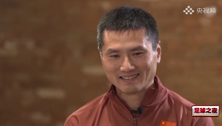 v站-邵佳一：一些朋友担心我执教国足 但这是我从小到大的梦想和使命